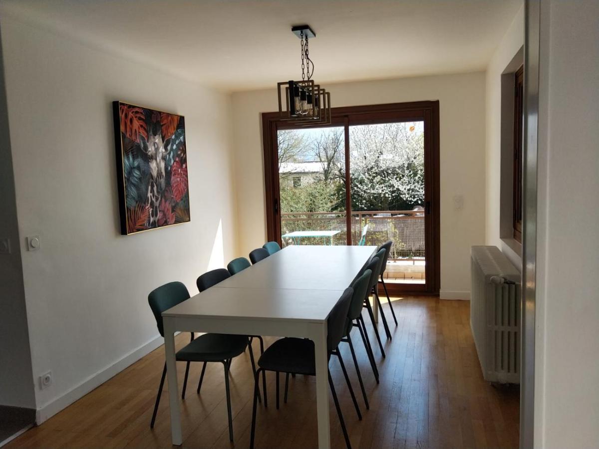 Holiday home Maison Proche Lac, Velos, Parking *