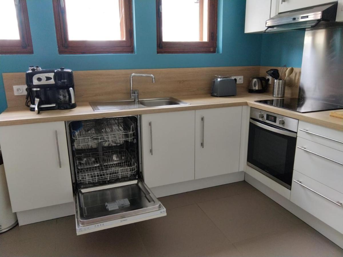 Maison Proche Lac, Velos, Parking Holiday home *