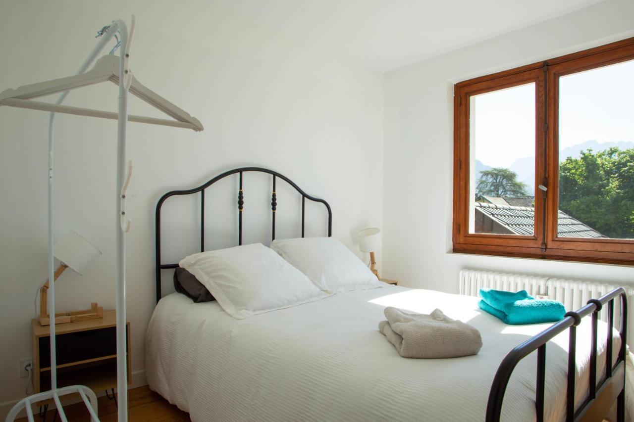 Maison Proche Lac, Velos, Parking Holiday home *